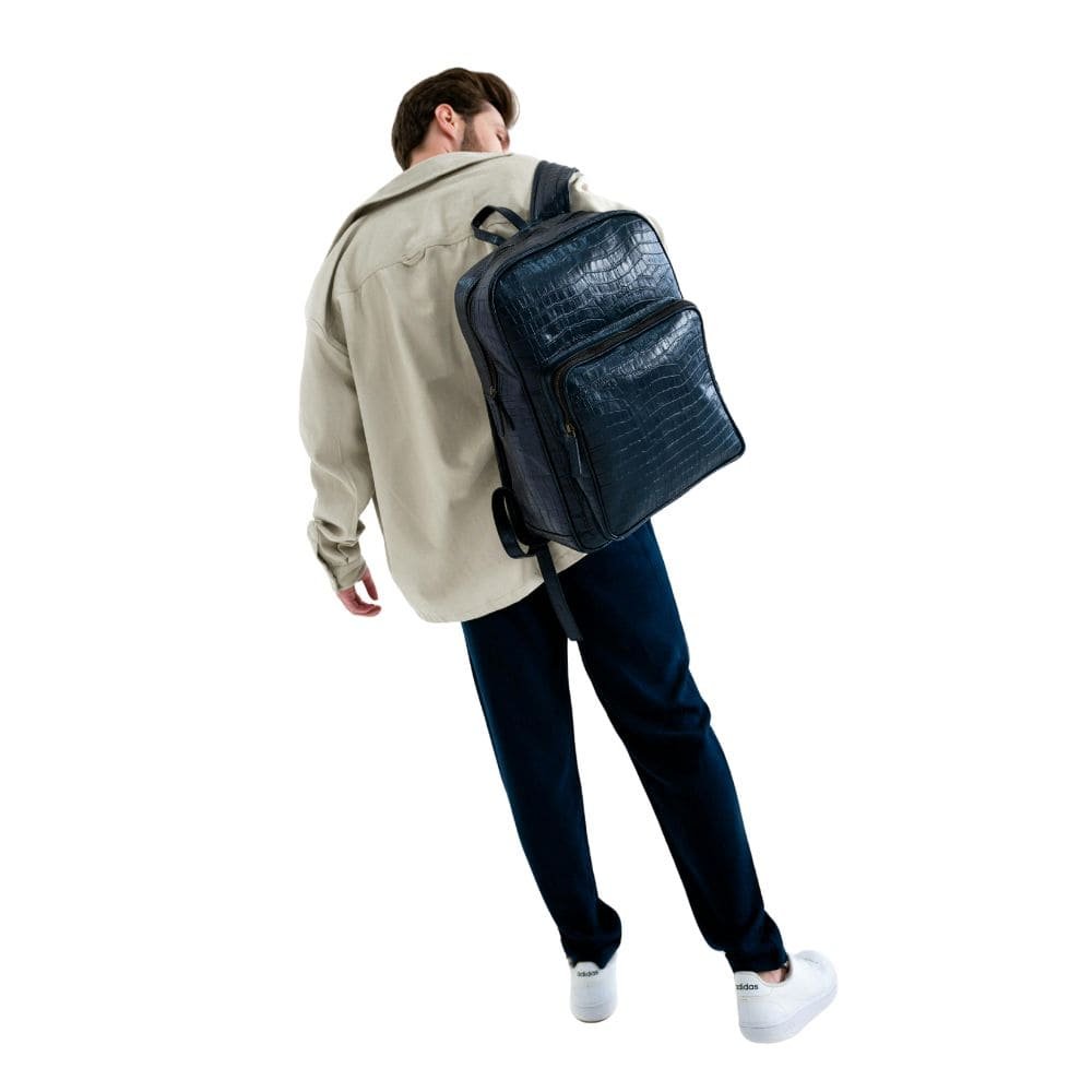 Comment choisir le petit sac à dos homme parfait pour votre style et vos besoins ?
