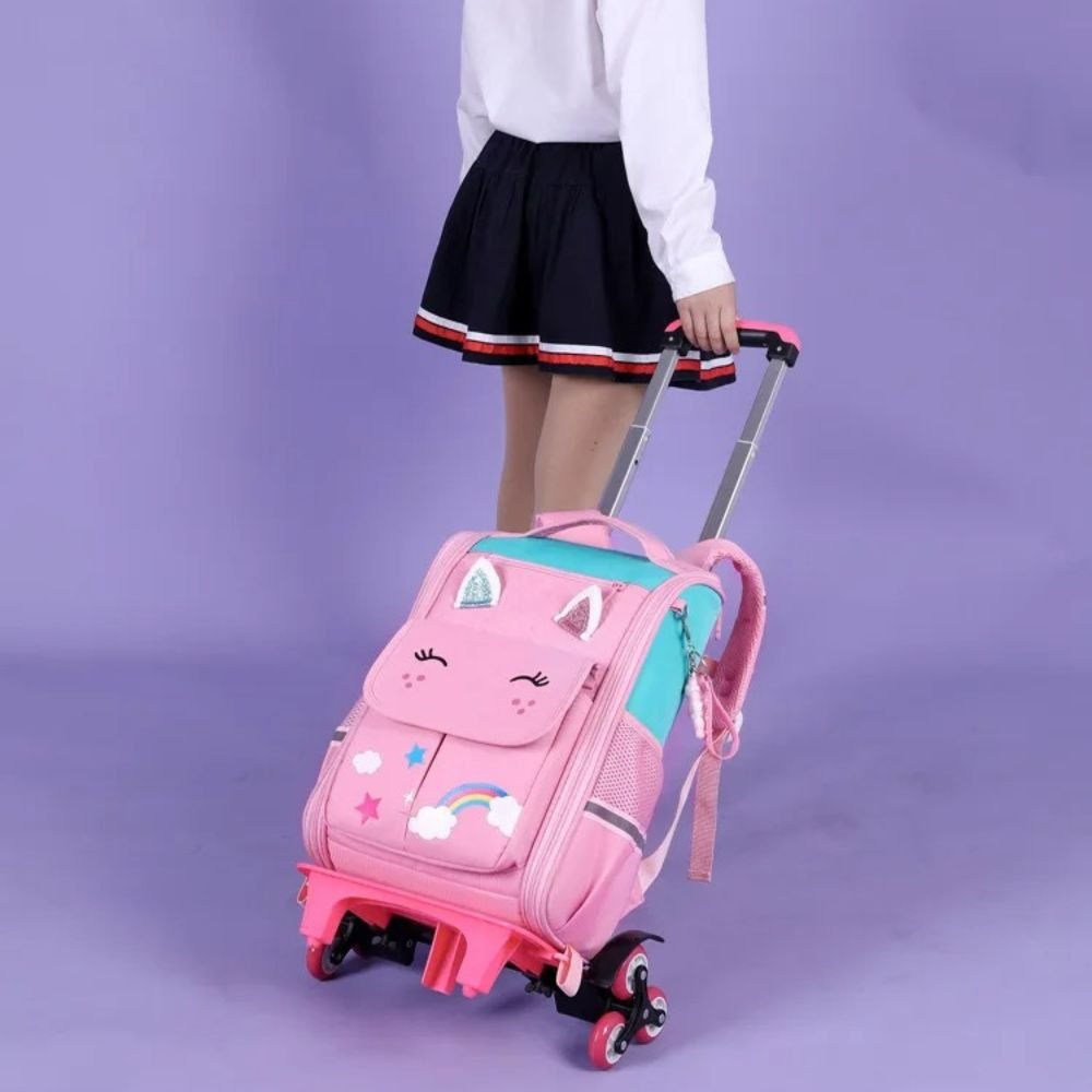 Cartable Fillette Maternelle : Comment Choisir le Modèle Idéal pour Sa Première Rentrée